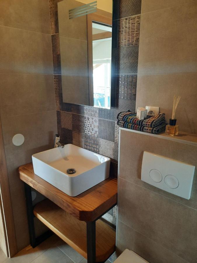Andrea, Premium Three Bedroom Apartment, Entire Floor Кастав Экстерьер фото